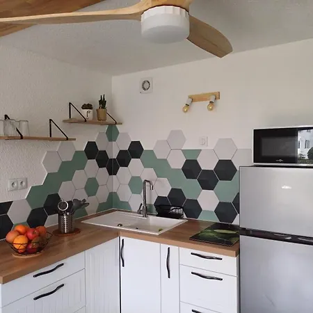 Cocon Paisible, Proche De La Mer, Vue Degagee